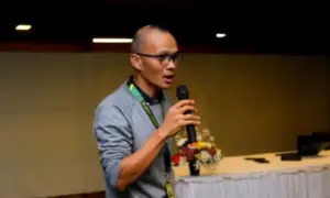 Hubungan Antara Bahasa dan Filsafat