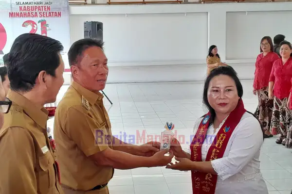 Kukuhkan Guru Penggerak Angkatan 8 Minsel, Bupati Franky Wongkar Pesankan Hal Ini