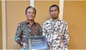 Kanwil DJP Suluttenggomalut Beri Penghargaan kepada Wajib Pajak