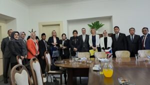 Komite IV DPD RI ke Ceko, Timbah Ilmu Tentang Pengelolaan Aset Negara