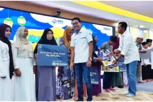 BRI Regional Office Manado Serahkan Bantuan untuk 10 Panti dan Ratusan Anak Yatim