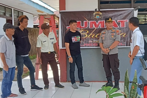 Hal Ini yang Diminta Iptu Ronald Wauran, Saat Gelar Sosialisasi di SMAN 01 Maesaan