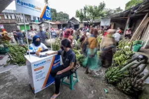 Kisah AgenBRILink Dekatkan Akses Perbankan Bantu Warga di Sumbawa Besar