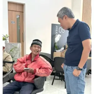 Direktur BRI Tinjau Langsung  Operasional Layanan Libur Lebaran