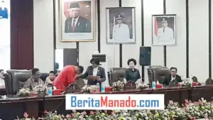 Tindakan Cium Tangan Hengky Kawalo pada Rapat Paripurna, Isyarat Keluar dari PDIP?