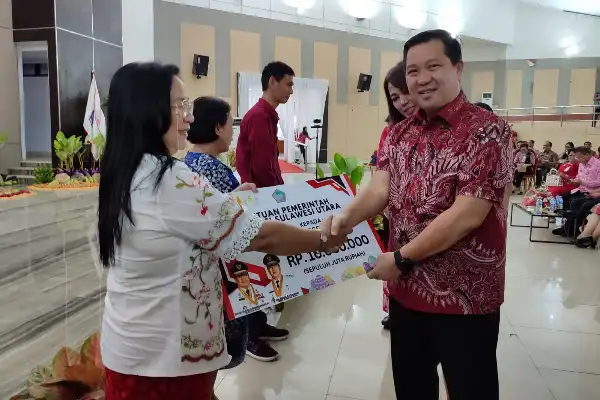 Steven Kandouw di Ibadah Paskah Pemprov Sulut: Kita Adalah Keluarga Besar