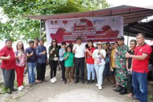 Peduli Kesehatan Masyarakat, Bupati Pantau Pengobatan Gratis di Tatapaan