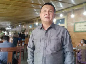 Cerita Tak Pantas Soal Almarhum SHS, Jems Tuuk ‘Ultimatum’ Kirim Surat Terbuka kepada Elly Lasut