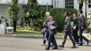 Terima Kunjungan Mantan PM Inggris, Jokowi dan Blair Bahas Govtech hingga Carbon Storage
