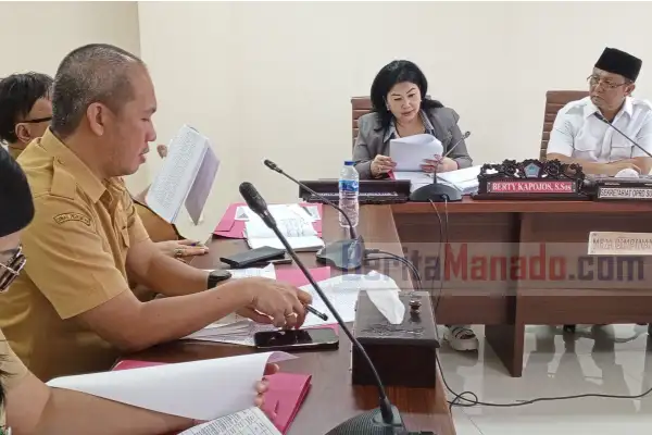 Pansus III Bahas LKPJ Gubernur Secara Maraton Untuk Penyelenggaraan Pemerintahan yang Demokratis