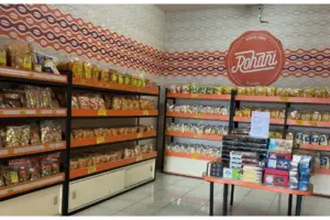 Oleh-oleh Khas Keripik Tempe Rohani Sukses Kembangkan Usaha Berkat Pinjaman BRI