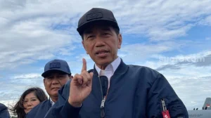 Selesai! Jokowi Disebut Sudah Bukan Kader PDIP usai Tak Diundang ke Rakernas