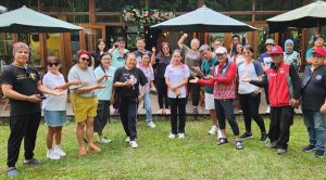 Heboh! Hiking BPPD Tomohon dan Stakeholder Pariwisata bersama Influencer Hiking ke Air Terjun Tekaan Telu Tinoor