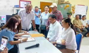 James Karinda Resmi Daftar Bakal Cawabup Minahasa di Partai Gerindra