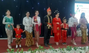 DWP RS Kandou Manado Meriahkan Momen Hari Kartini dengan Fashion Show Bernuansa Kekeluargaan