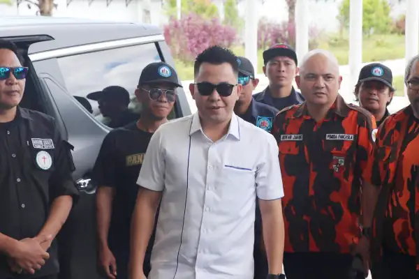Makin Menyala! Braien Waworuntu Calon Wakil Gubernur Sulut Inspirasi Milenial