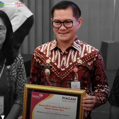 Joune Ganda Cetak Prestasi Lagi, Minut Kampung KB Berbasis Data Konvensional Terbaik 11 Joune Ganda Cetak Prestasi Lagi, Minut Kampung KB Berbasis Data Konvensional Terbaik