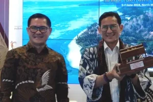 Saling Puji Joune Ganda dan Sandiaga Uno: Pak Bupati Pemegang Rekor Lari Tercepat di Indonesia