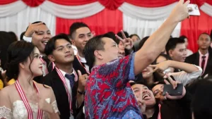 Kabar Gembira dari Steven Kandouw kepada 486 Siswa SMAN 7 yang Baru Lulus 