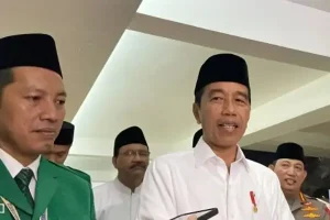 Soal Aturan Batas Usia Calon Kepala Daerah, Jokowi: Tanyakan ke MA Atau yang Gugat