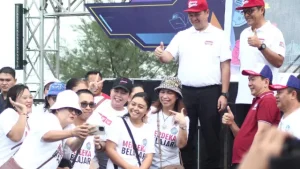 Lepas Peserta Jalan Sehat, Steven Kandouw: Menabung Persiapkan Hari Tua Nanti