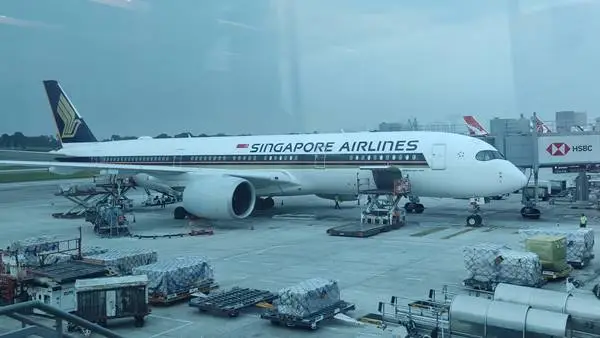Pesawat Singapore Airlines saat parkir di Bandara Changi Singapore (Foto BeritaManado.com)