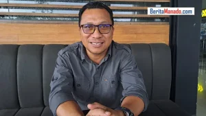 Mengenal Lebih Dekat Sosok Anak Pulau Adrey Laikun 