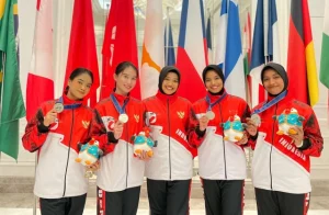 Bangga, Tim Terjun Payung Polri Raih Prestasi di Kejuaraan Skydiving Internasional