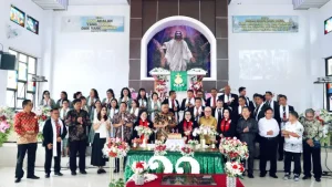 Ibadah Syukur di Jemaat Victory Minanga Indah, Olly Dondokambey Pamit dan Berterima Kasih kepada Jemaat GMIM