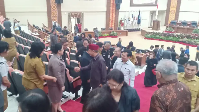 Taufik Tumbelaka Sorot PNS Pemprov Sulut Tidak Disiplin, Bahkan Keluar Ruangan Saat Wakil Gubernur Sementara Sambutan