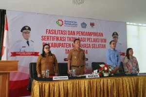 Buka Kegiatan Bagi Pelaku IKM, Bupati Franky Donny Wongkar Bilang Hal Ini