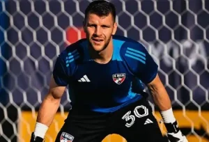 Maarten Paes Bela Timnas Indonesia September 2024