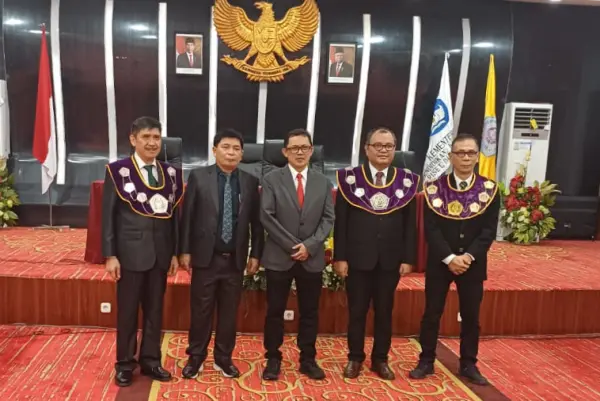 Rektor Unsrat Manado Lantik Wakil Rektor, Berikut Nama-namanya