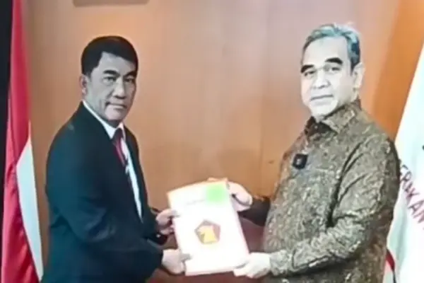 PILKADA SULUT: Yulius Selvanus Pilihan Prabowo Subianto