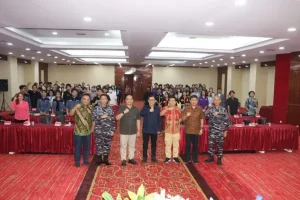 Mantan KASAL Beri Kuliah Umum di Unsrat Manado, Berty Sompie Harap Jadi Inspirasi Baru
