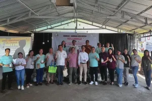 RS Kandou Manado Edukasi Jemaat GMIM Karunia Sea Satu dan Beri Pengobatan Gratis