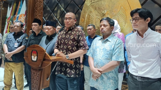 Ternyata ini Alasan Ketua KPU Hasyim Asy'ari Ucapkan Alhamdulillah dan Senang, Pasca Dipecat dari Jabatannya