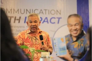 Hadirkan Pakar Komunikasi Aqua Dwipayana, Novotel Manado Gelar Seminar bagi Para Karyawan