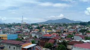 Steven Kandouw Ingatkan Masyarakat Waspadai Cuaca Ekstrim Delapan Hari ke Depan