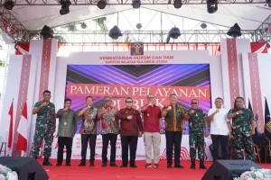 Bupati Franky Wongkar Hadir di Pembukaan Pameran Pelayanan Publik Kemenkumham
