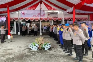 Ratusan Personel Polres Minsel Amankan Kantor KPU di Hari Terakhir Pendaftaran