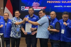 Joune Ganda – Kevin Lotulung Terima B1KWK Demokrat