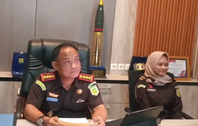 Kejari Bitung Eksekusi Terpidana Kasus Korupsi Pemecah Ombak dan Dana BOS