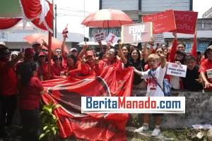 Kaum Melenial Kawal FDW-TK di KPU Minahasa Selatan