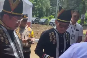 Kinerja KPU Minahasa Utara Disorot Lagi, Kali Ini Tak Ada Id Card Calon untuk Joune Ganda – Kevin Lotulung