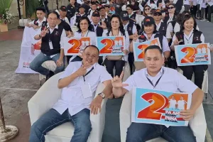 Dapat Nomor Urut 2, Wenny Lumentut – Michael Mait Langsung Bikin Pantun!