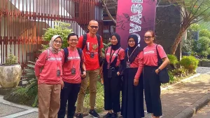 LOKOVASIA, BANGKITNYA SENI TRADISI?
