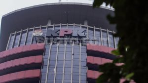 KPK Tunda Kasus Korupsi Kepala Daerah di Pilkada 2024: Hukum Tergadai!