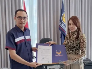Srikandi NasDem Stella Runtuwene Ditetapkan Sebagai Pimpinan DPRD Sulut