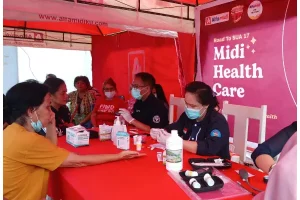 Alfamidi dan PAFI Sulut Gelar Cek Kesehatan Gratis di Kota Manado